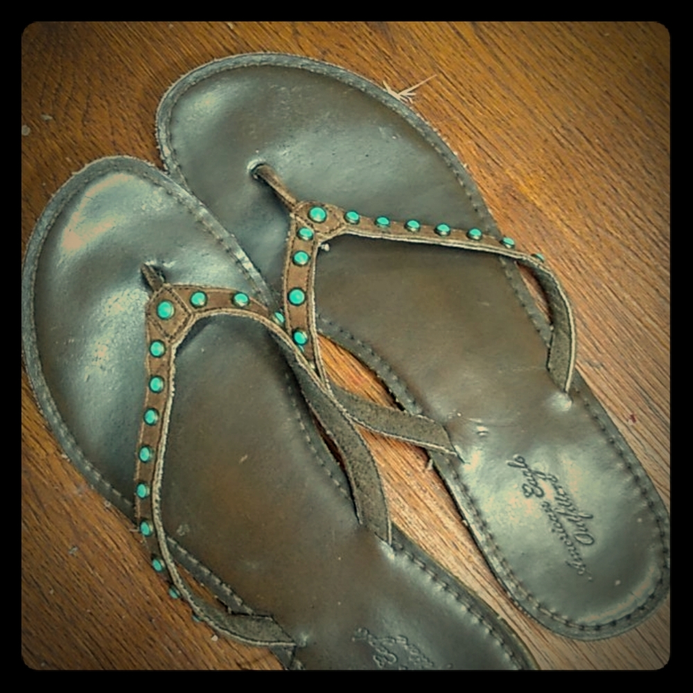American eagle outfitter flip flops